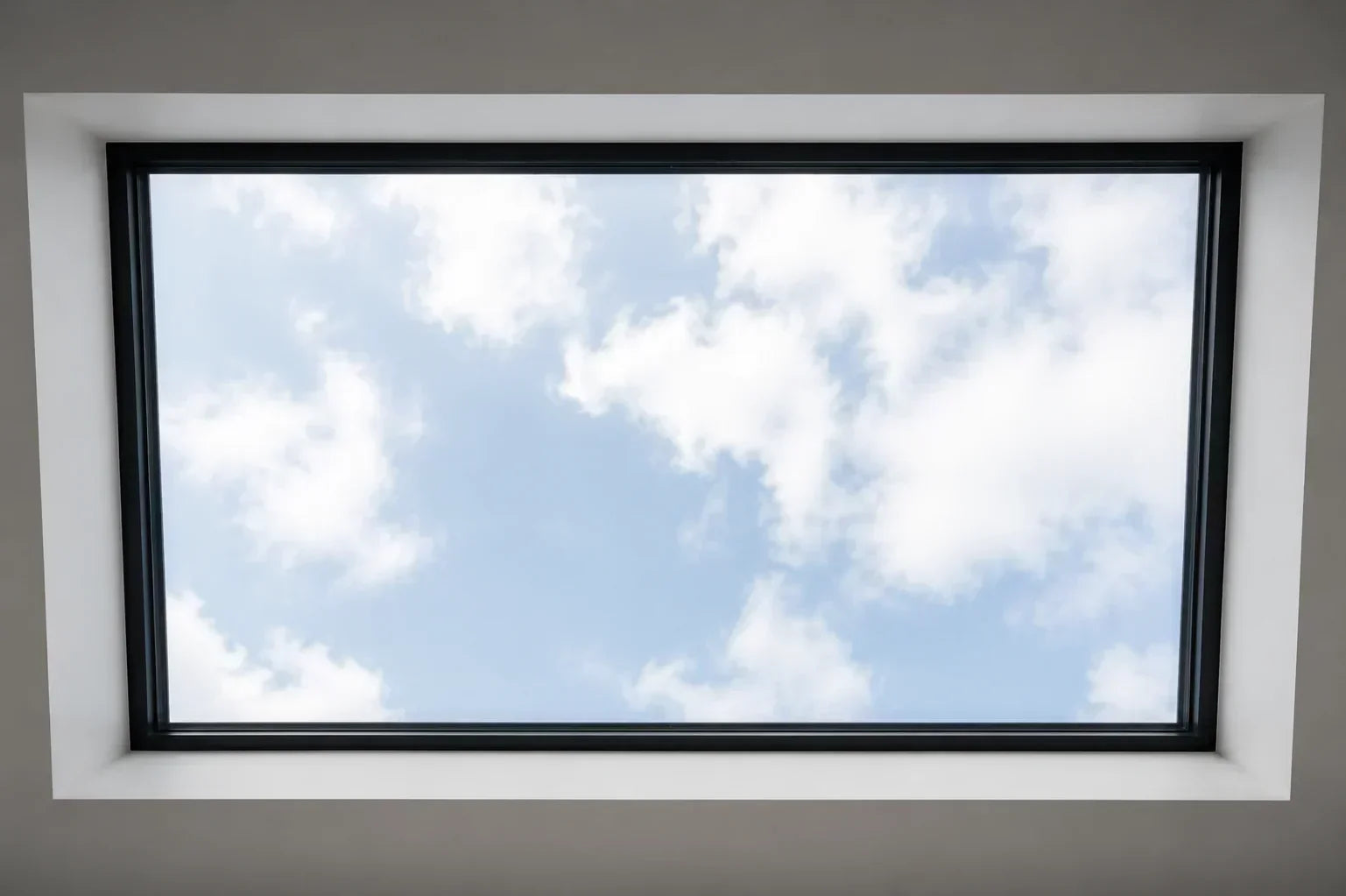 Fixed Skylights vs Roof Windows: Key Differences Explained
