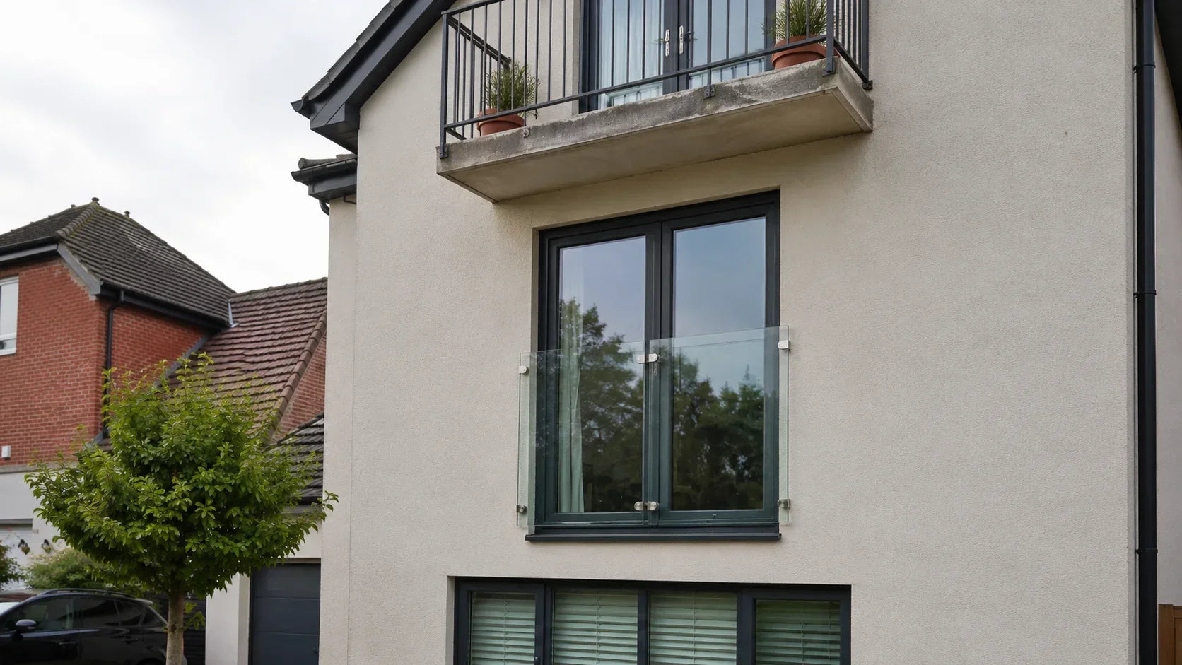 What's the Difference Between a Juliet and a Traditional Balcony?